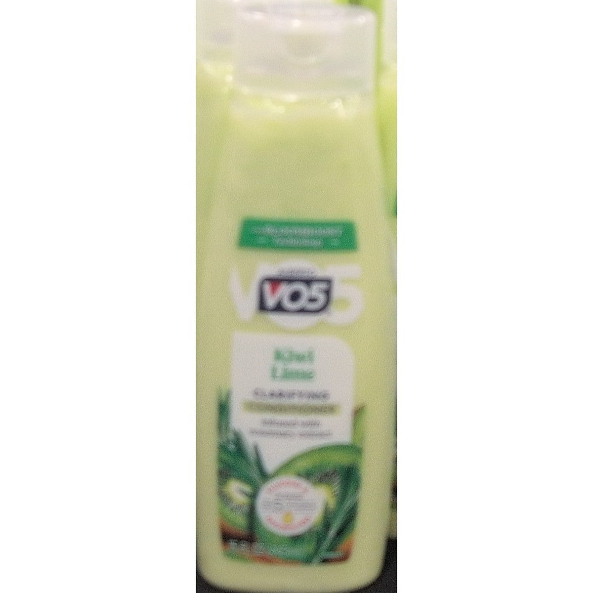 Alberto VO5 Kiwi Lime Squeeze Clarifying Conditioner 443 mL (Bonus Size) - in package